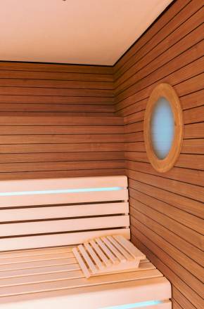 Innenansicht Panorama Sauna im Spahotel Helvetia
