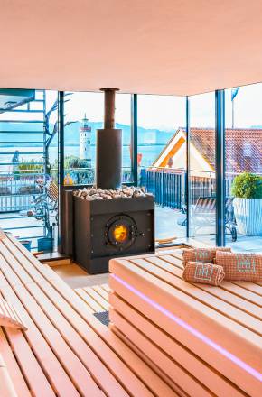 Haven Spa mit Panorama Sauna über den Dächern der Insel Lindau