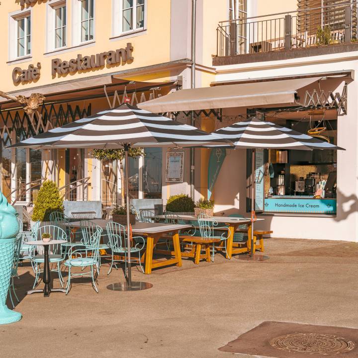 Externes Eiscafe Jean Jaqcues am Bodensee