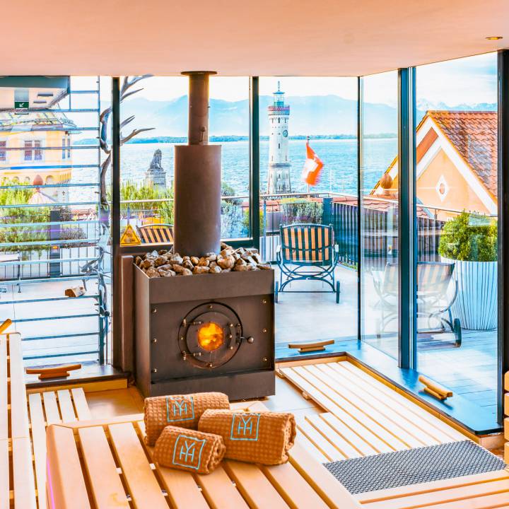 Haven Spa mit Panorama Sauna über den Dächern der Insel Lindau